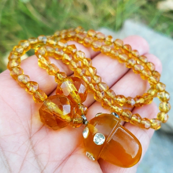 Antique Bakelite Acorn Rhiestone Pendant Necklace - Picture 5 of 13